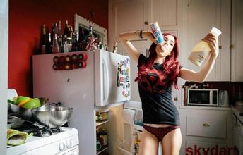 �ƾ���ô��ӮǮ��Ƶ������ҵ����������ְ�� ���ݹ�����Ů��Э������...